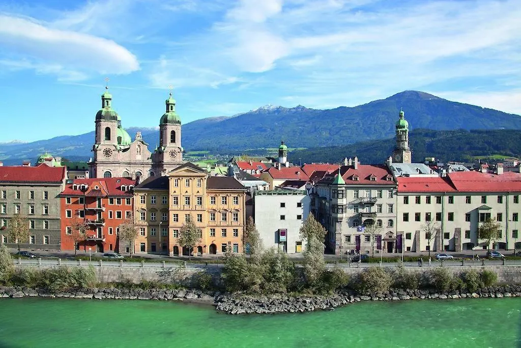 Apartment Maximilian In Old Town Innsbruck 0*,  Austria